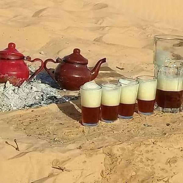 Faedah minum teh pada musim bunga, anda akan mahu minum teh selepas membacanya